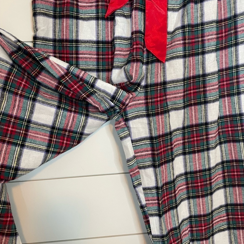 White Plaid Classic Christmas Flannel - Picture 6 of 10